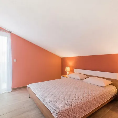 Apartament Apartman 5m *
